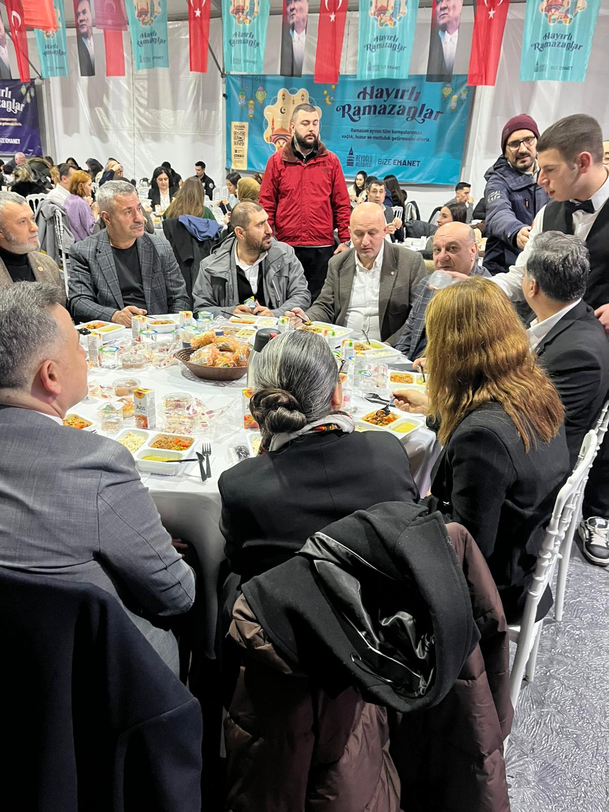 İYİ Parti Beyoğlu İlçe Başkanı İsmail Hakkı Çavuşoğlu Beyoğlu Kent Konseyi İftar Programına Katıldı